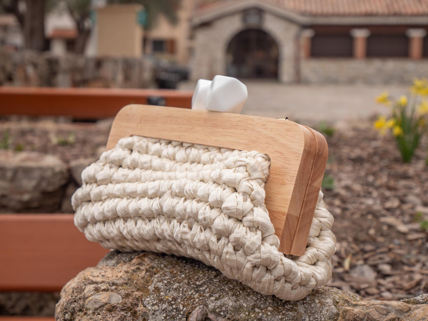 Pochette beige brillant